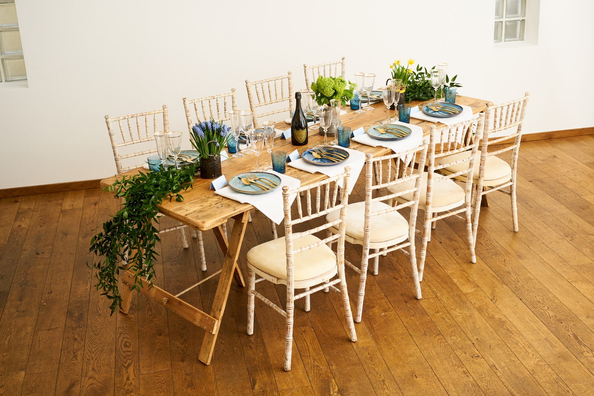 large reclaimed vintage table 8 seater, chiavari chairs copy